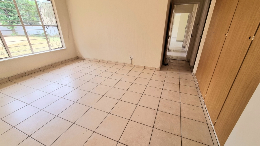 To Let 3 Bedroom Property for Rent in Noordwyk Gauteng