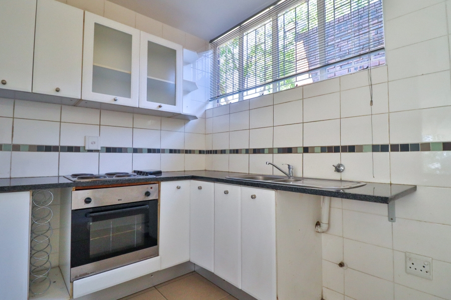 To Let 2 Bedroom Property for Rent in Queenswood Gauteng