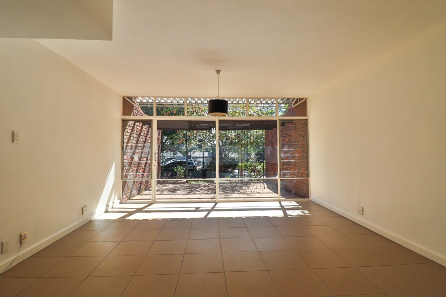 To Let 2 Bedroom Property for Rent in Queenswood Gauteng