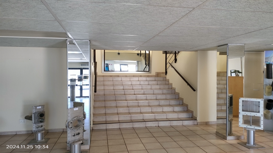 To Let commercial Property for Rent in North Riding Gauteng