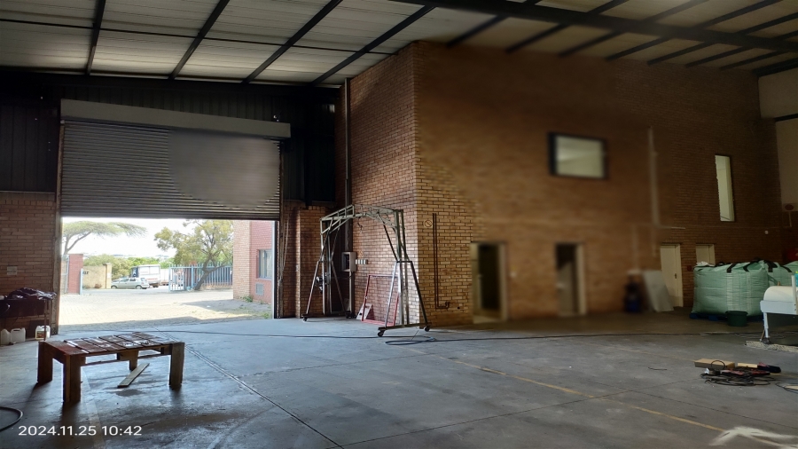 To Let commercial Property for Rent in North Riding Gauteng