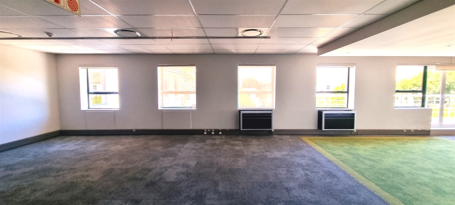 To Let commercial Property for Rent in Woodmead Gauteng