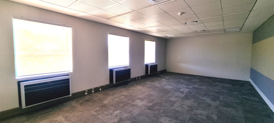 To Let commercial Property for Rent in Woodmead Gauteng