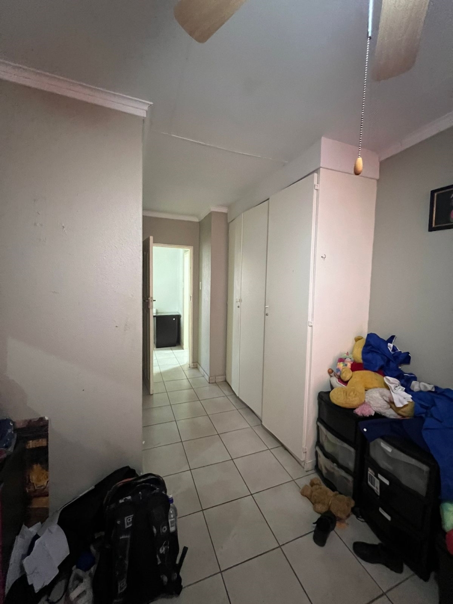 2 Bedroom Property for Sale in New Redruth Gauteng