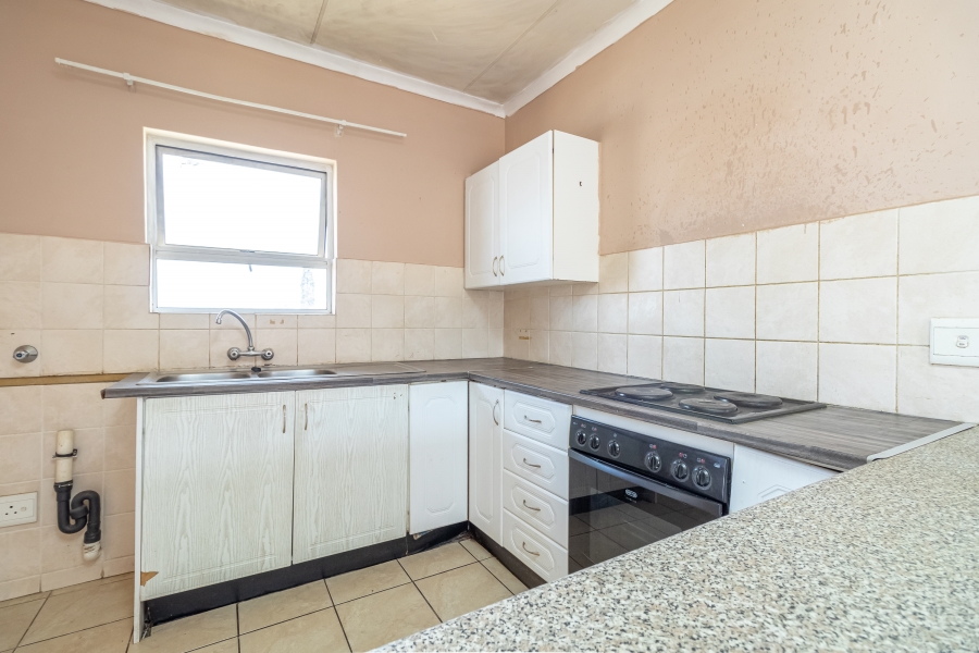 2 Bedroom Property for Sale in Birchleigh Gauteng