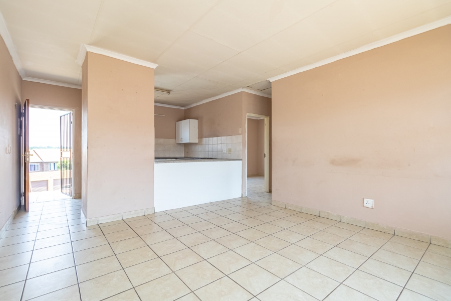 2 Bedroom Property for Sale in Birchleigh Gauteng