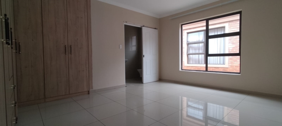 To Let 3 Bedroom Property for Rent in Silver Stone Country Estate Gauteng