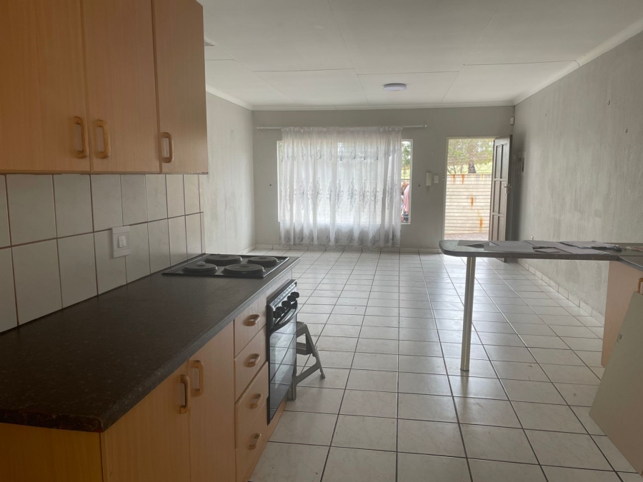 3 Bedroom Property for Sale in Noordheuwel Gauteng