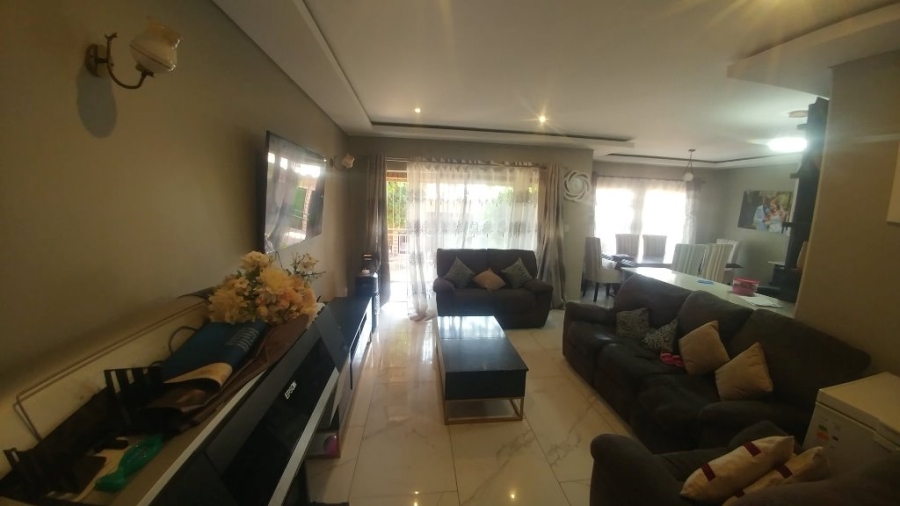 3 Bedroom Property for Sale in Amandasig Gauteng