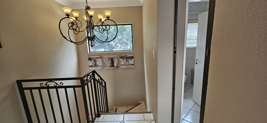 3 Bedroom Property for Sale in New Redruth Gauteng