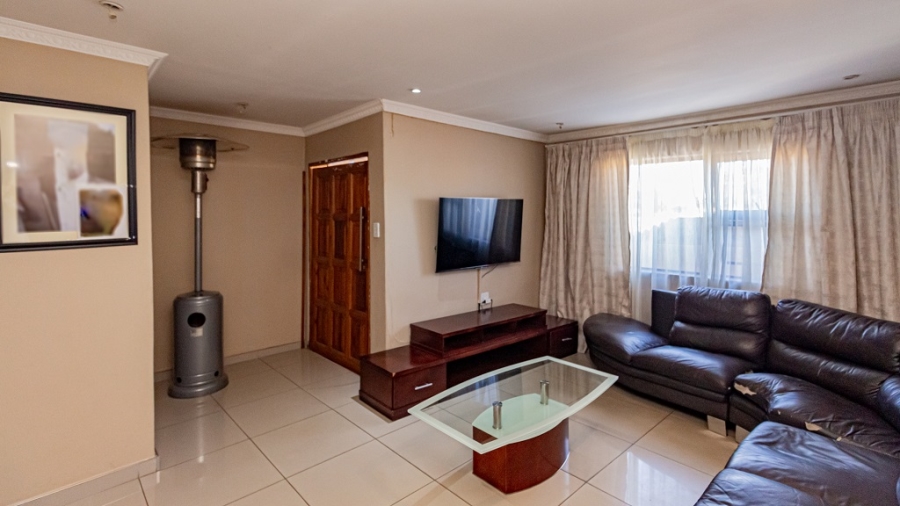 2 Bedroom Property for Sale in Diepkloof Gauteng