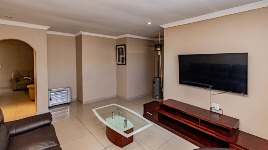 2 Bedroom Property for Sale in Diepkloof Gauteng