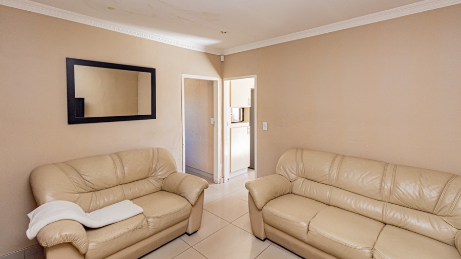 2 Bedroom Property for Sale in Diepkloof Gauteng