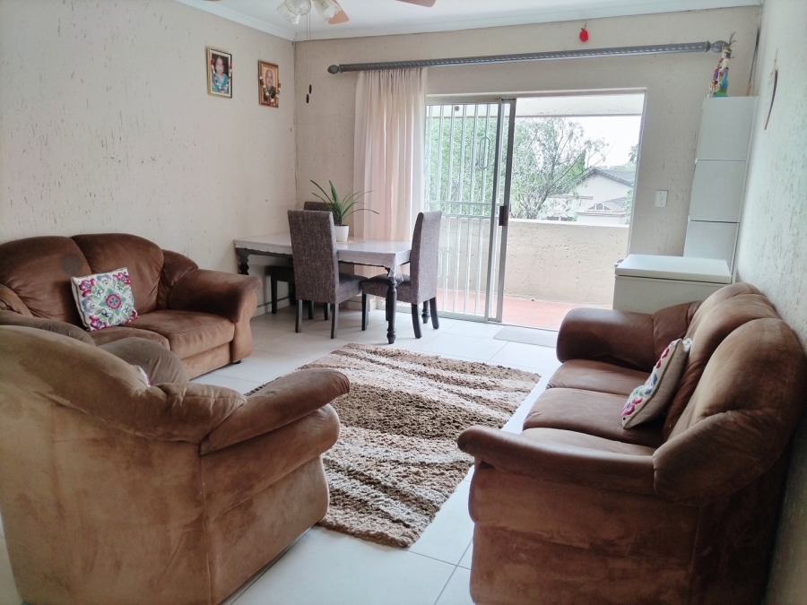 2 Bedroom Property for Sale in Alberante Gauteng