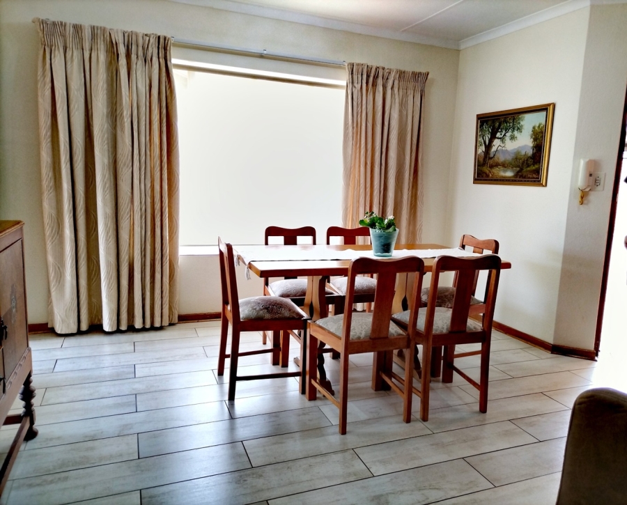 3 Bedroom Property for Sale in New Redruth Gauteng