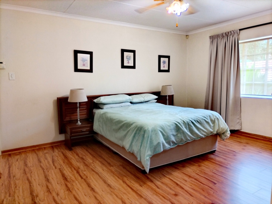 3 Bedroom Property for Sale in New Redruth Gauteng