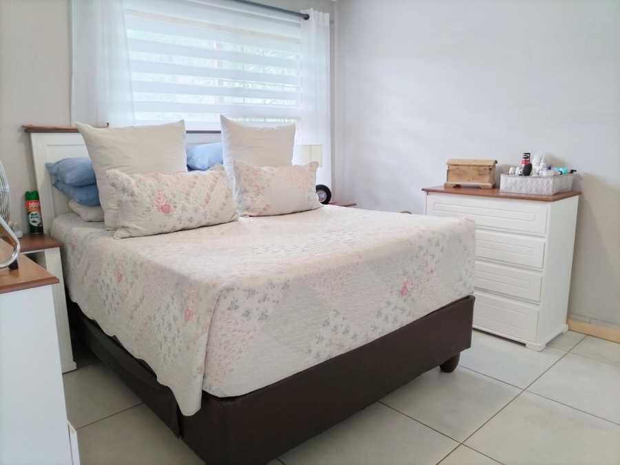 2 Bedroom Property for Sale in Verwoerdpark Gauteng