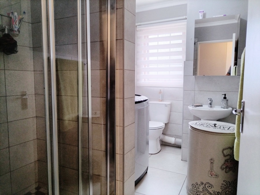 3 Bedroom Property for Sale in Verwoerdpark Gauteng