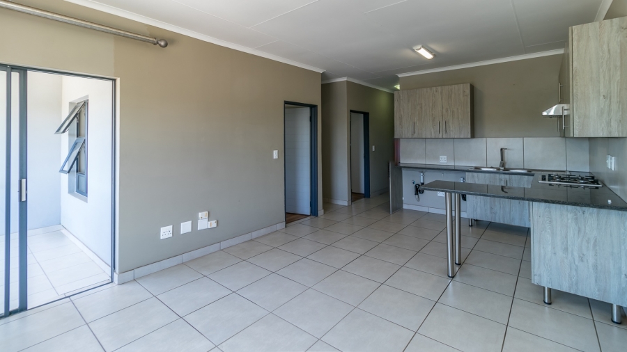 To Let 2 Bedroom Property for Rent in Glen Austin Gauteng