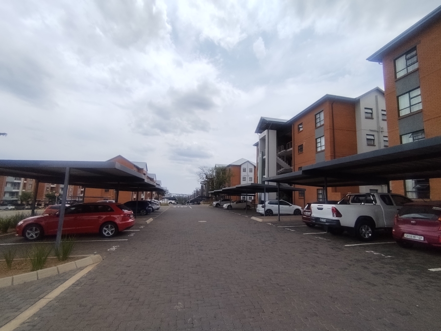 2 Bedroom Property for Sale in Founders Hill Gauteng