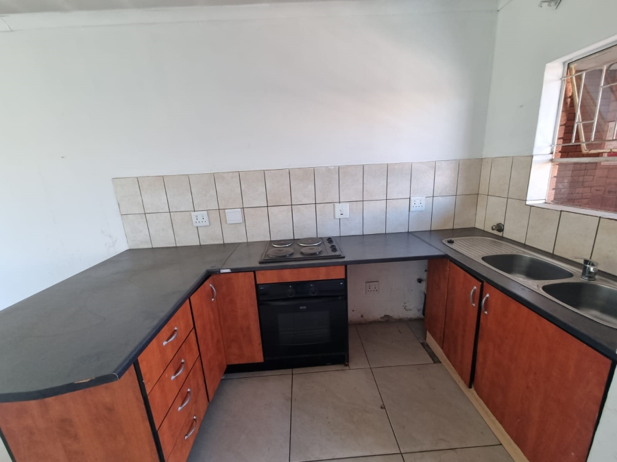 2 Bedroom Property for Sale in Florida Gauteng