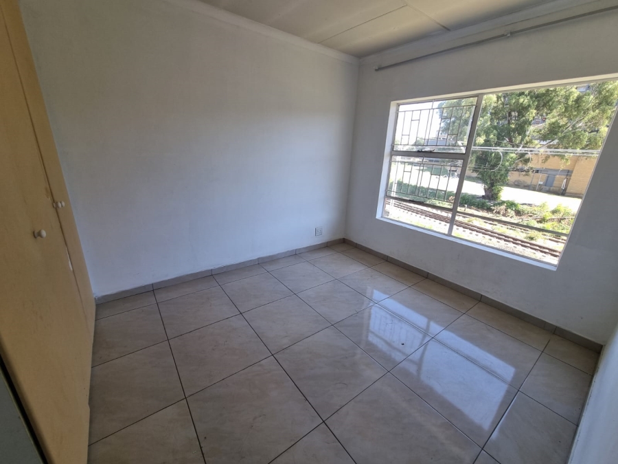 2 Bedroom Property for Sale in Florida Gauteng