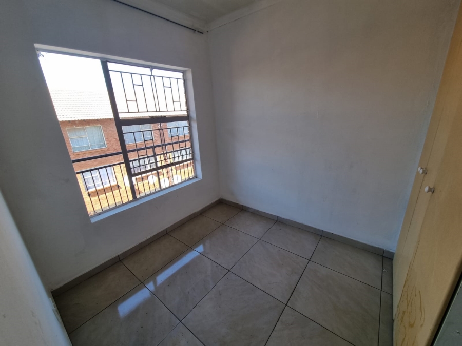 2 Bedroom Property for Sale in Florida Gauteng