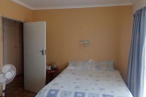 To Let 2 Bedroom Property for Rent in Simmerfield Gauteng