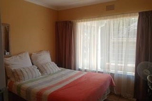 To Let 2 Bedroom Property for Rent in Simmerfield Gauteng