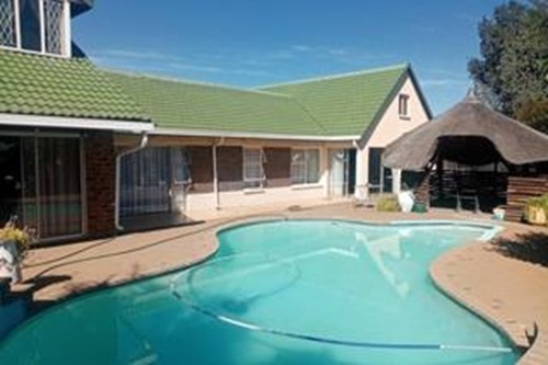 To Let 2 Bedroom Property for Rent in Simmerfield Gauteng