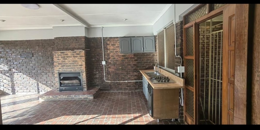 To Let 2 Bedroom Property for Rent in Simmerfield Gauteng