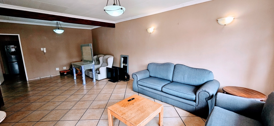 3 Bedroom Property for Sale in Three Rivers Proper Gauteng