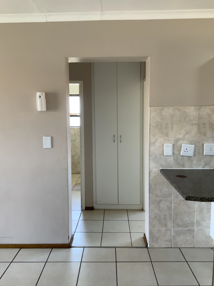 2 Bedroom Property for Sale in Parkrand Gauteng