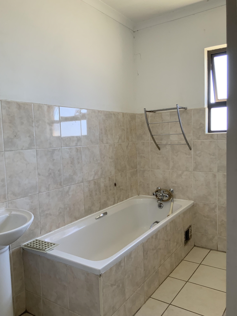 2 Bedroom Property for Sale in Parkrand Gauteng