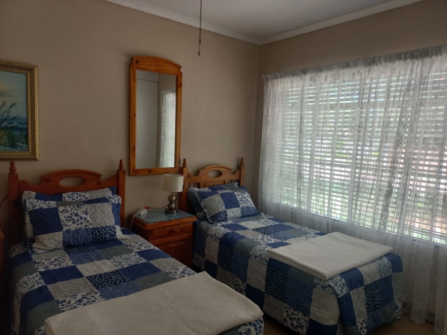 2 Bedroom Property for Sale in Three Rivers East Gauteng