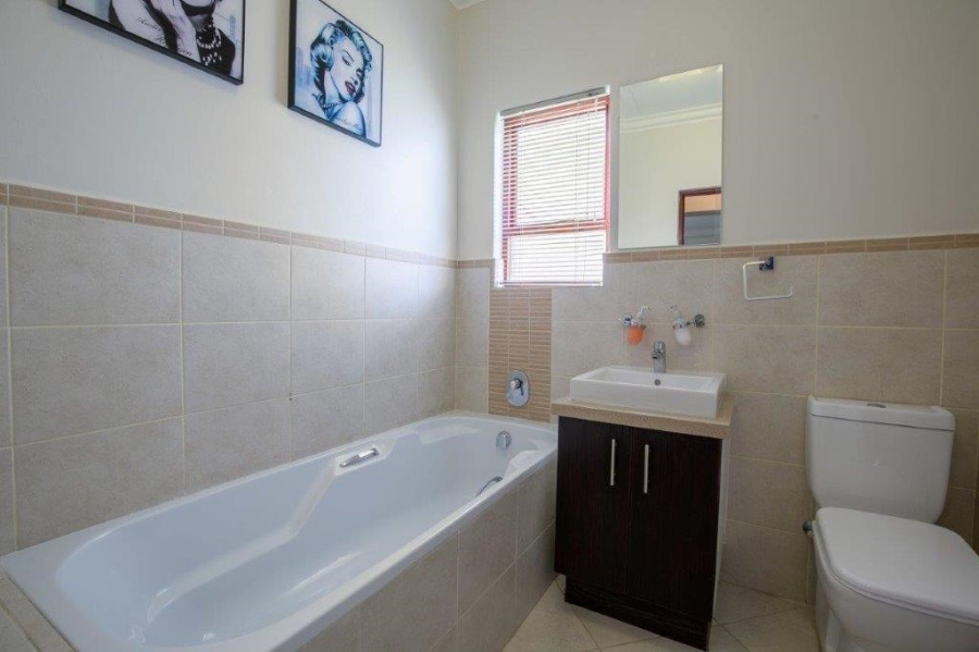 To Let 2 Bedroom Property for Rent in Carlswald Gauteng