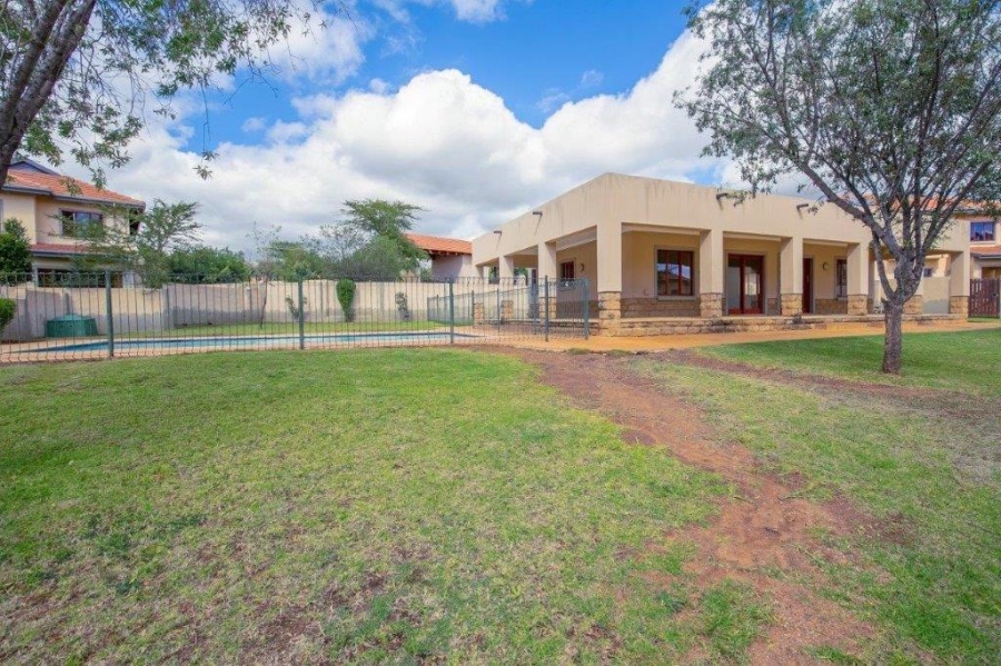 To Let 2 Bedroom Property for Rent in Carlswald Gauteng