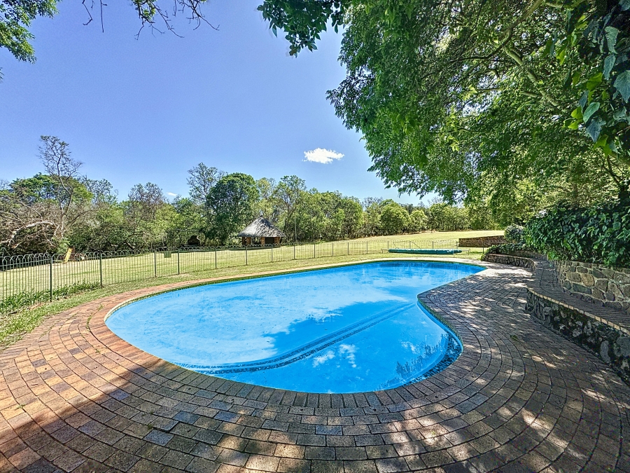 7 Bedroom Property for Sale in Zwavelpoort Gauteng