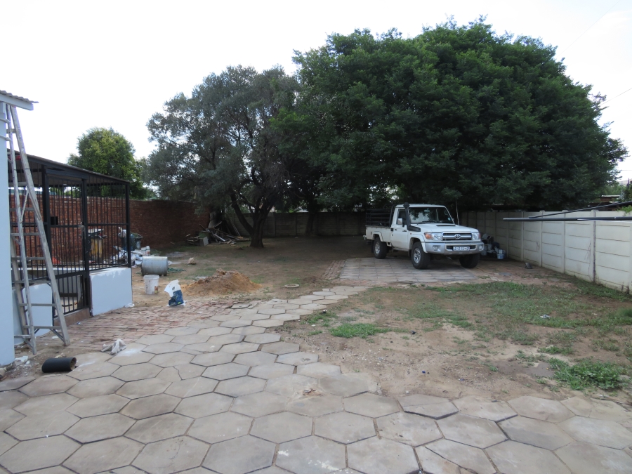 4 Bedroom Property for Sale in Daspoort Gauteng