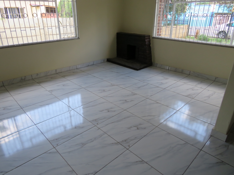 4 Bedroom Property for Sale in Daspoort Gauteng