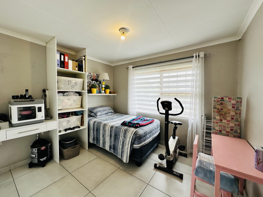 2 Bedroom Property for Sale in Verwoerdpark Gauteng