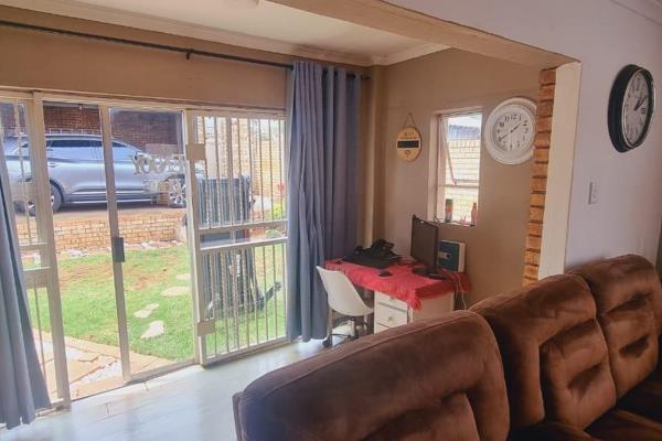 3 Bedroom Property for Sale in Albemarle Gauteng