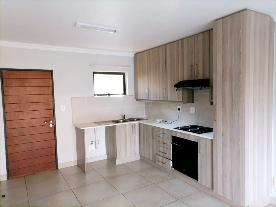 To Let 2 Bedroom Property for Rent in Olympus AH Gauteng