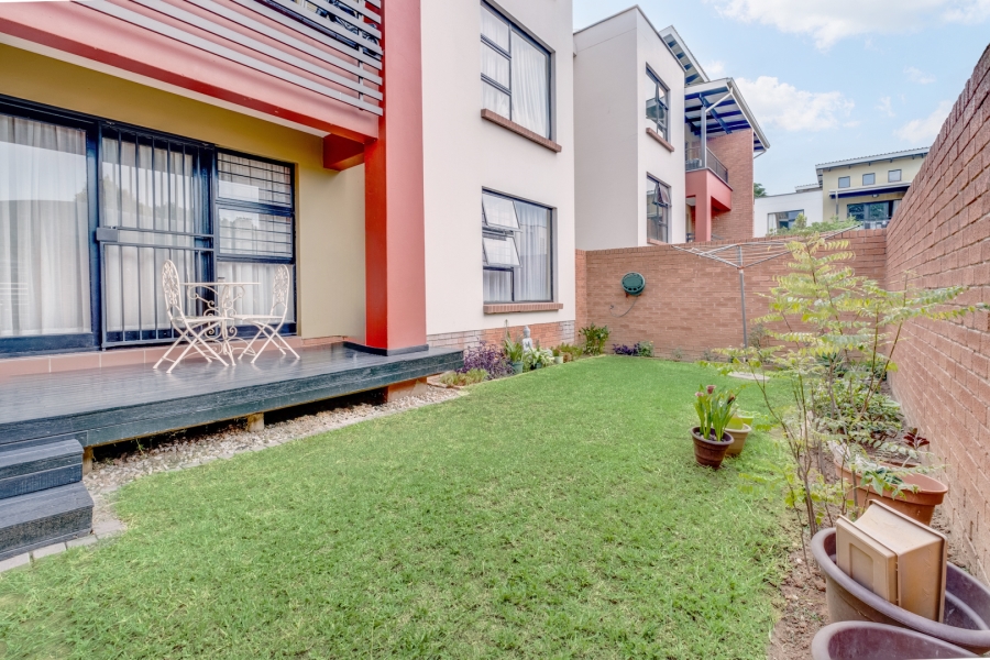 2 Bedroom Property for Sale in Douglasdale Gauteng