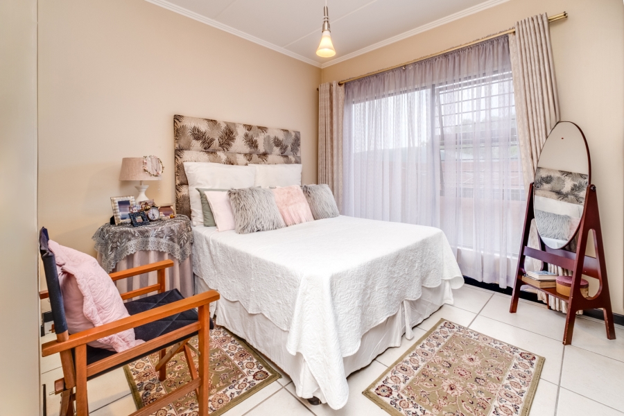 2 Bedroom Property for Sale in Douglasdale Gauteng