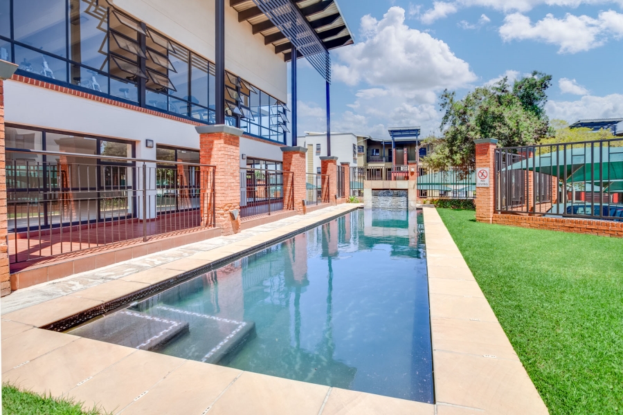 2 Bedroom Property for Sale in Douglasdale Gauteng