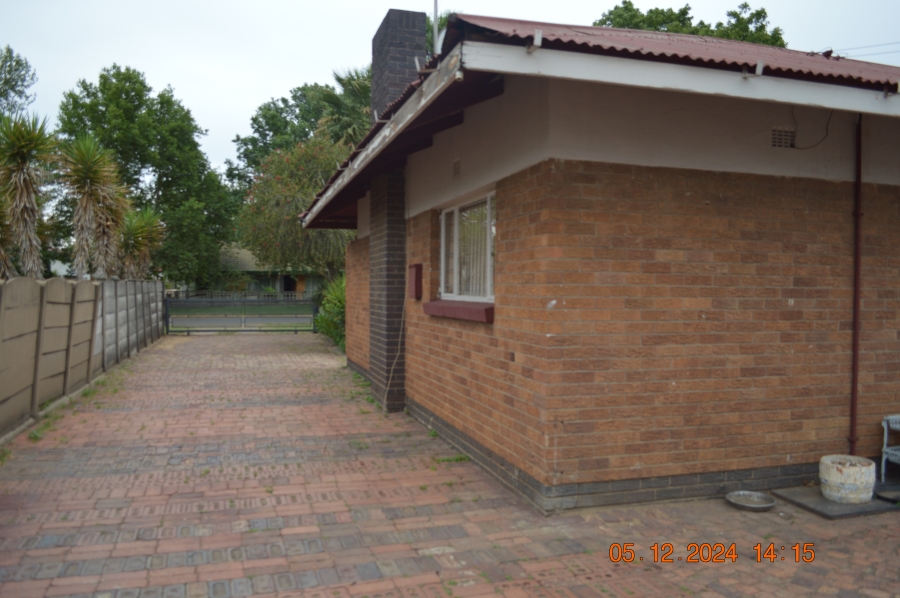 3 Bedroom Property for Sale in Three Rivers Gauteng