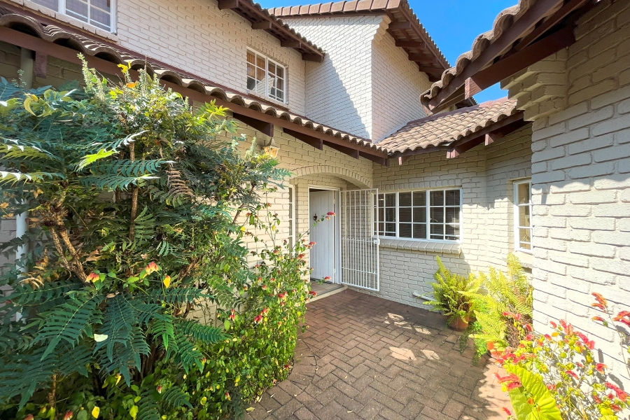 4 Bedroom Property for Sale in Bryanston Gauteng