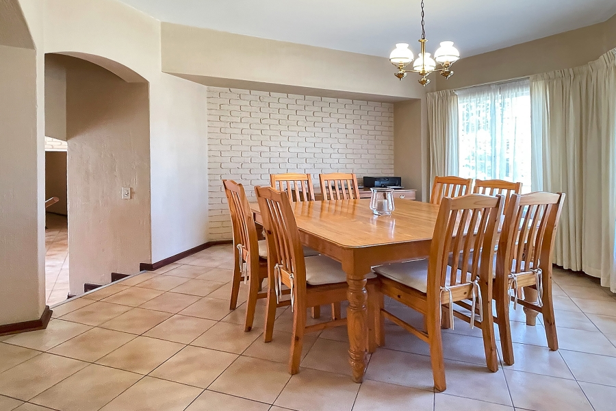 4 Bedroom Property for Sale in Bryanston Gauteng