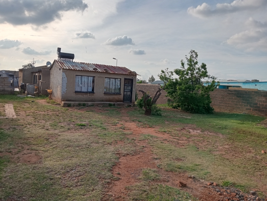 1 Bedroom Property for Sale in Slovoville Gauteng